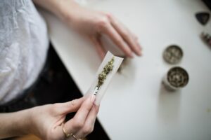 Marijuana use and education-image